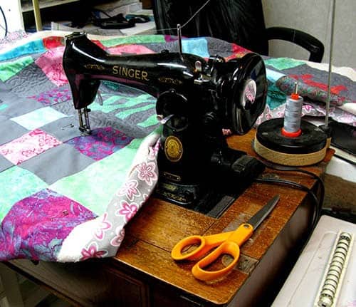 quilting on my vintage Singer sewing machine