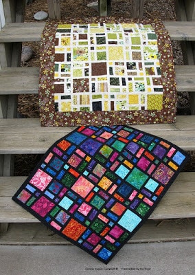 Showing the Scattered quilt pattern in a mini size