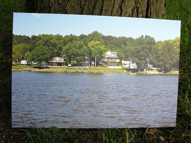 Canvas River Front