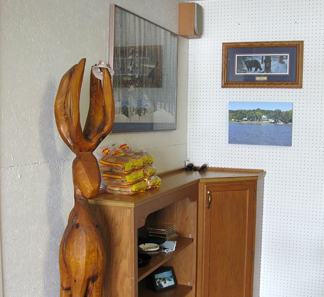 Canvas photo in corner