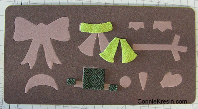 caroling snowmen wool table topper tutorial scarves