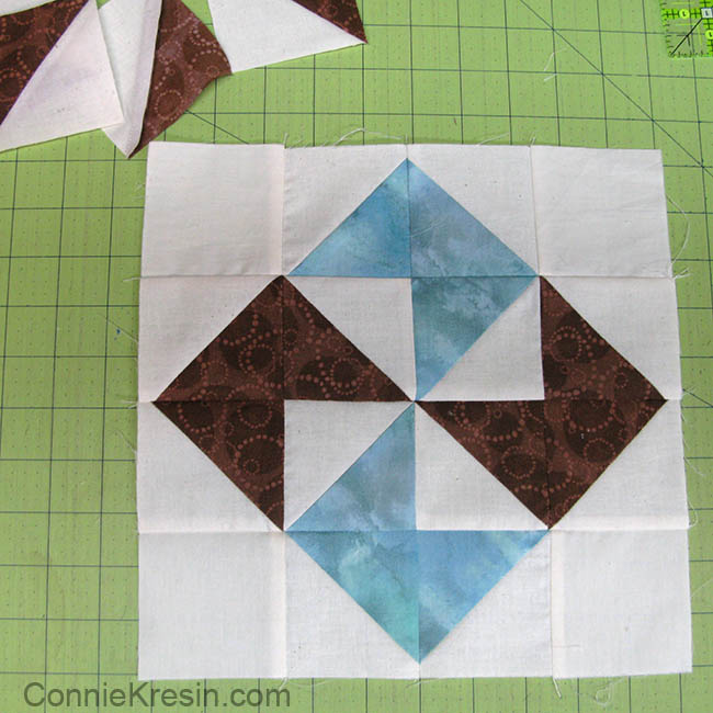 HST pinwheel quilt block