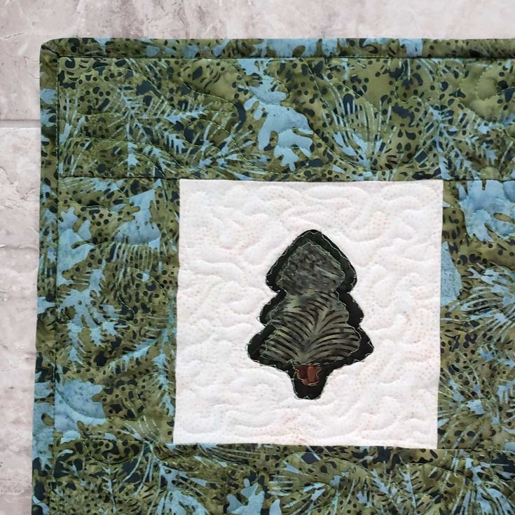 Pine Tree Table Runner Tutorial - Freemotion by the River