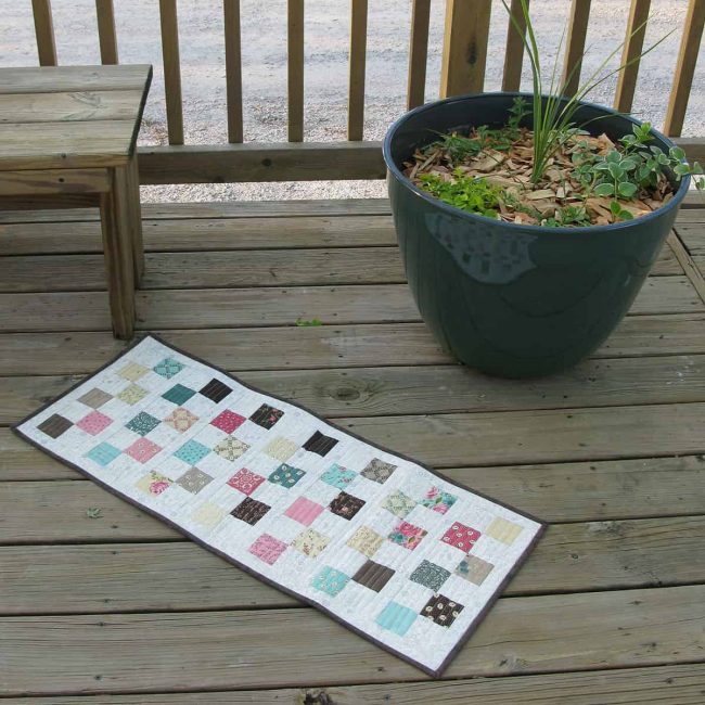 6 Square Table Runner Tutorial