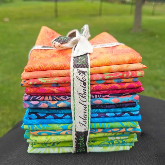 Feather & Flair Fat Quarter Bundle