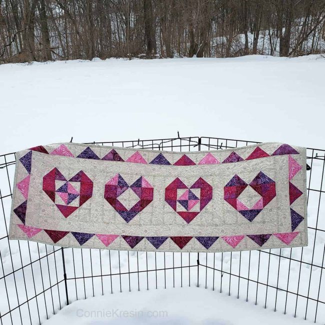 Heart Table Runner Quilt Tutorial - Freemotion by the River