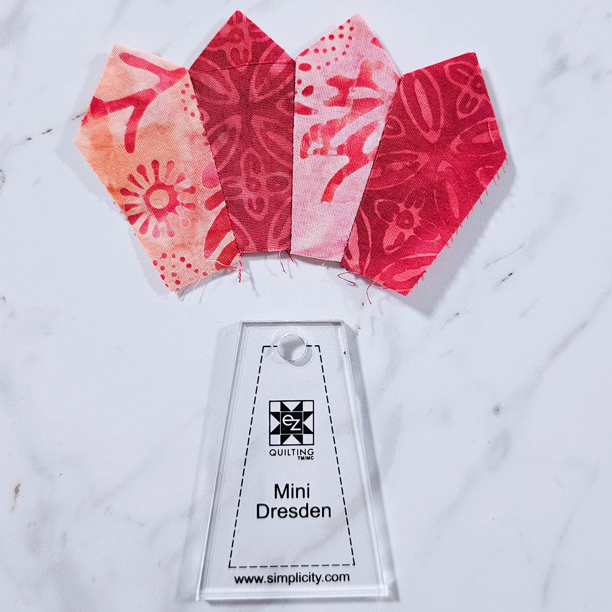 Making the Dresden Plate sections