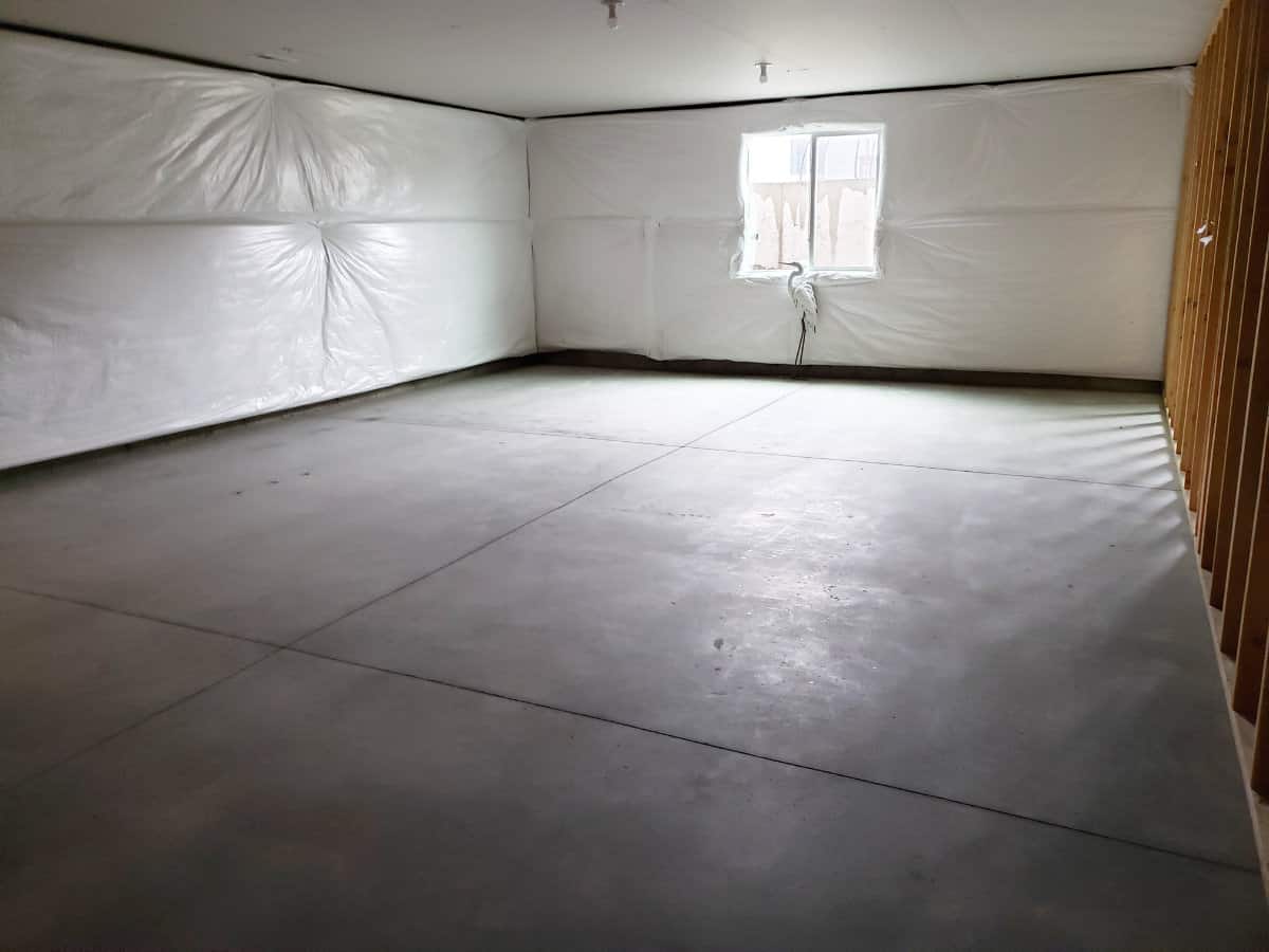 Empty basement for studio