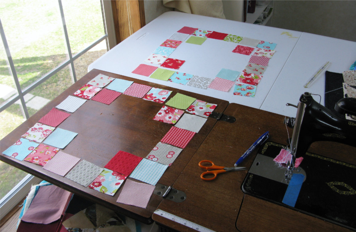 the layout of blocks for the ruby floral mini