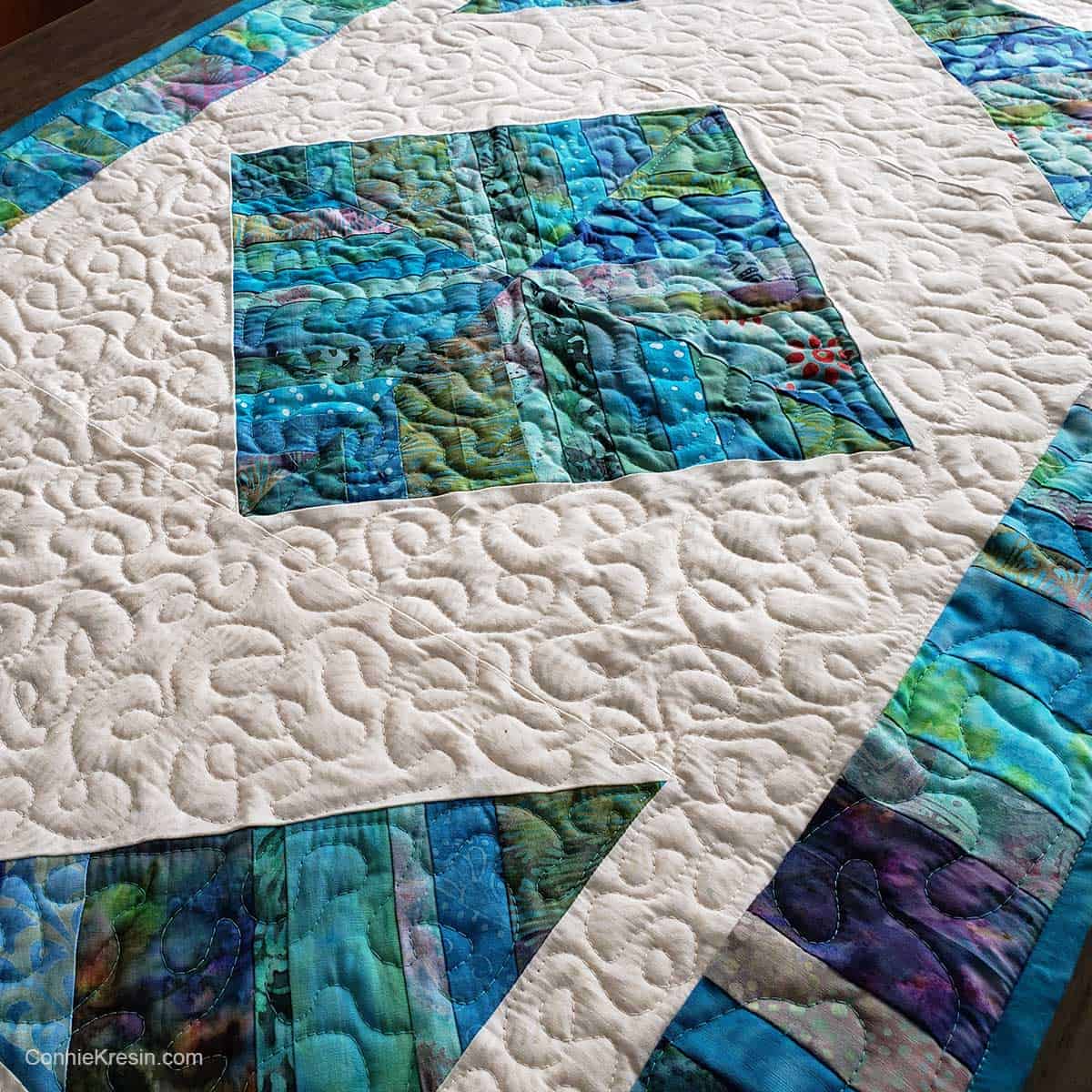 Quilt the string table runner