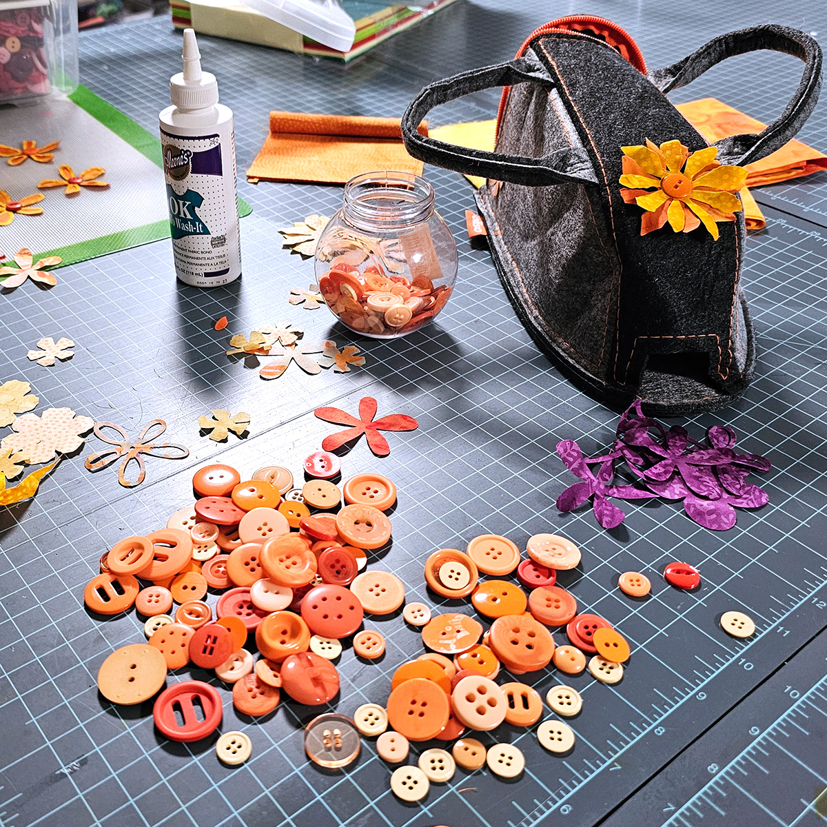 Add buttons to flowers