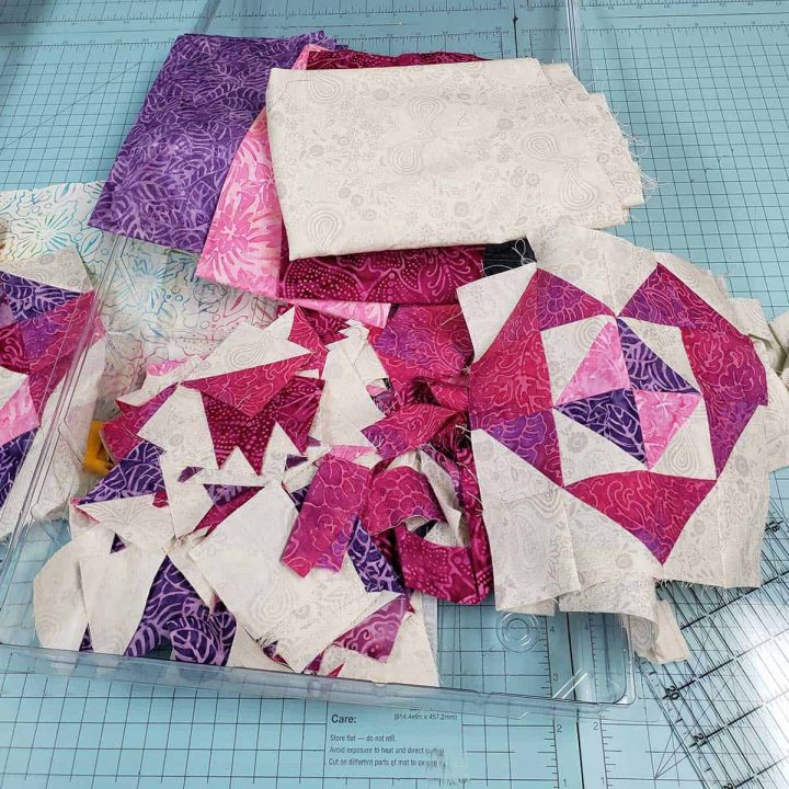 Heart Table Runner Quilt Tutorial - Freemotion by the River