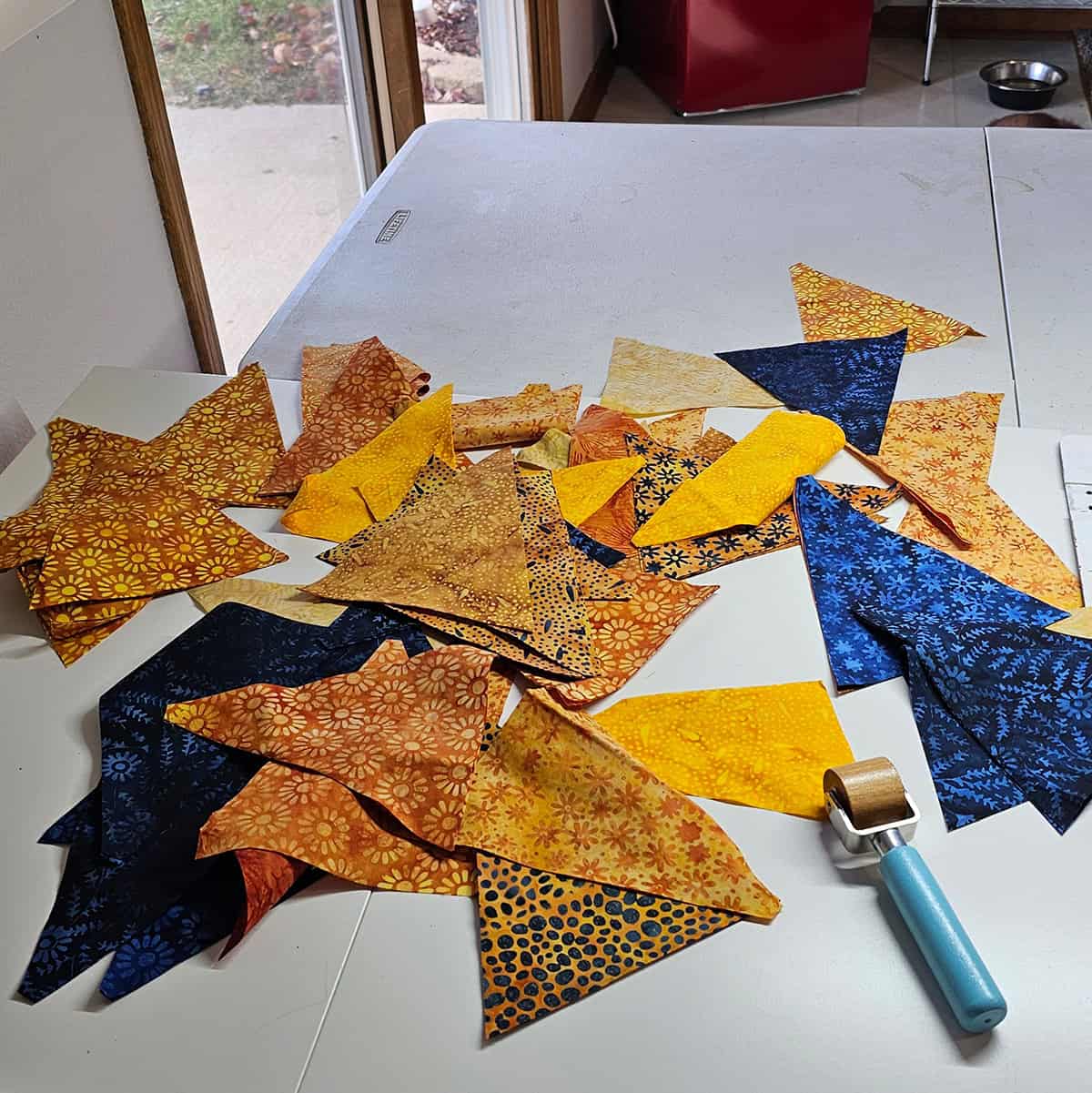 Cutting out triangles